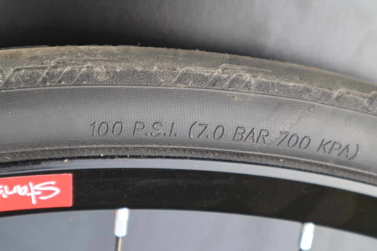 Tubeless tire pressure ratings